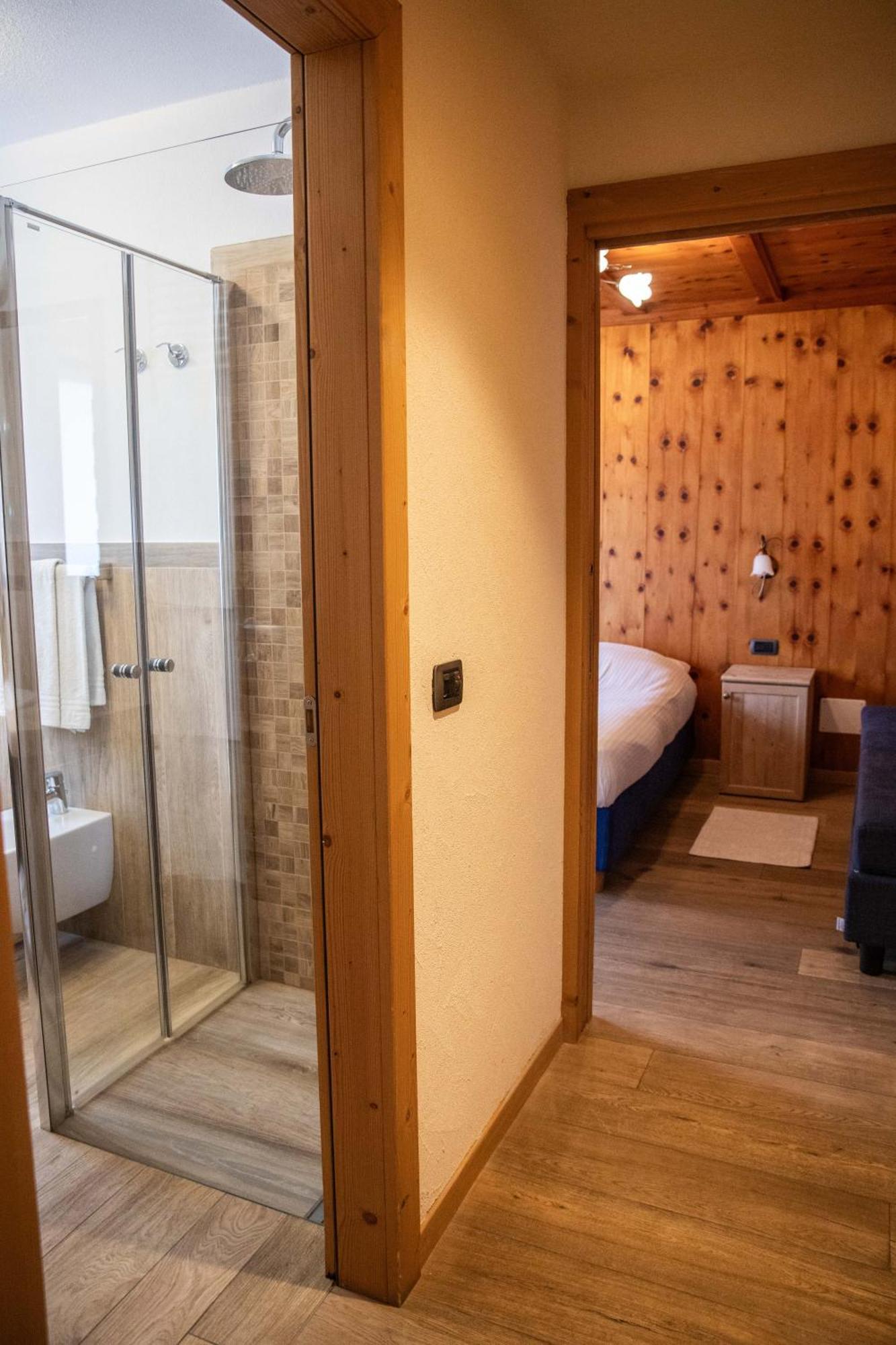 Hotel La Montanina Livigno Exterior photo