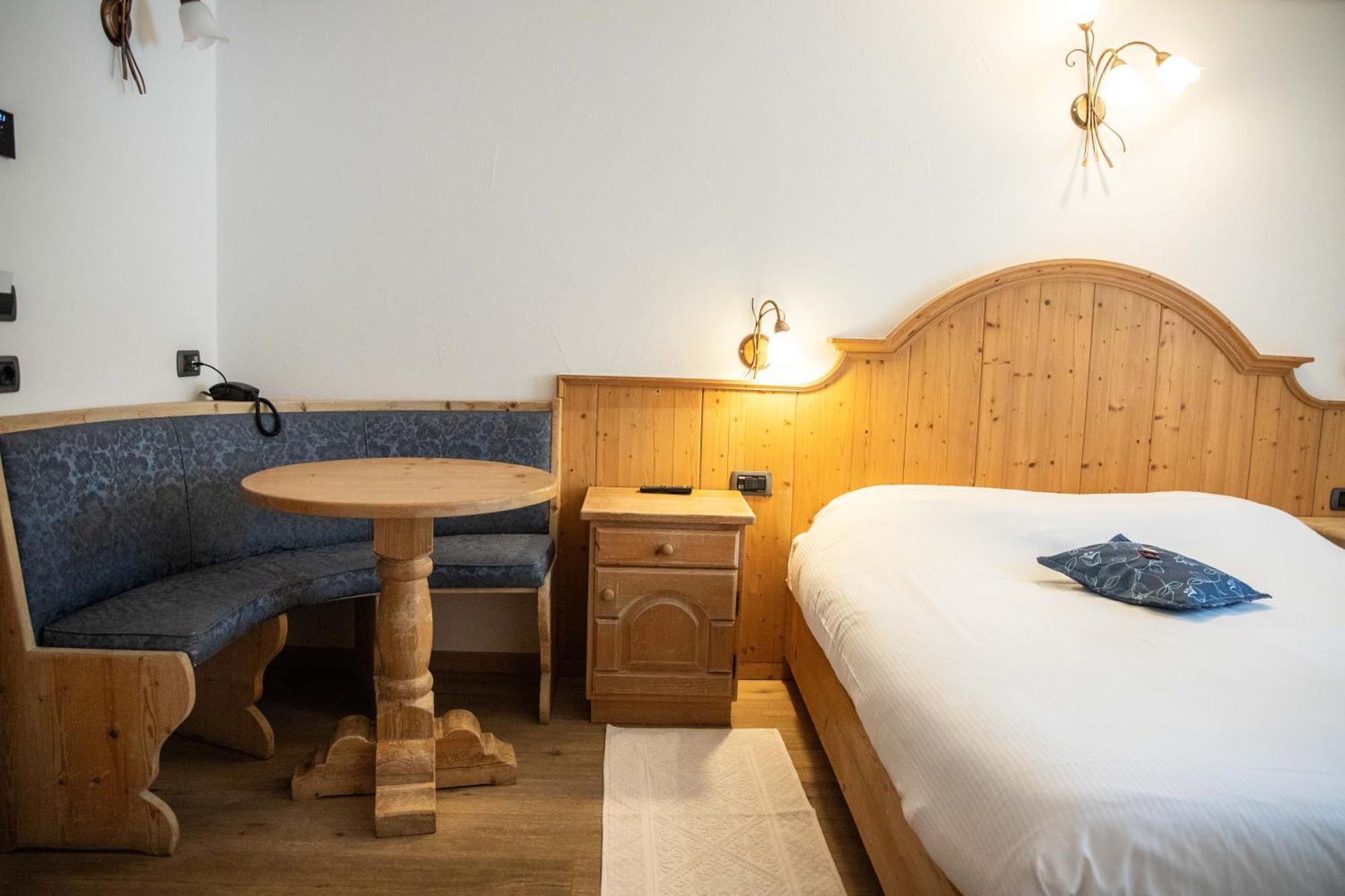 Hotel La Montanina Livigno Exterior photo