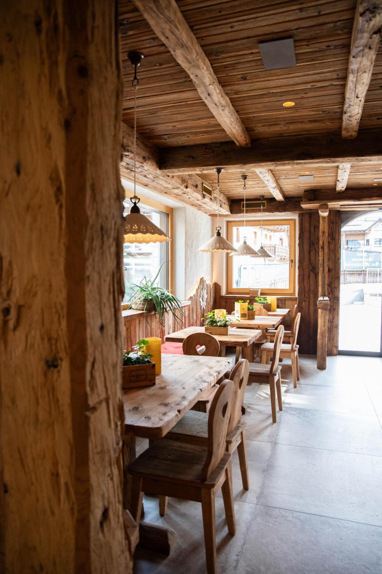 Hotel La Montanina Livigno Exterior photo