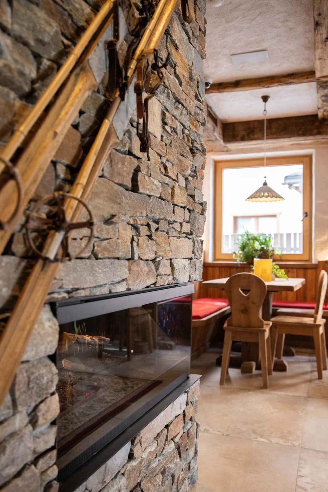 Hotel La Montanina Livigno Exterior photo